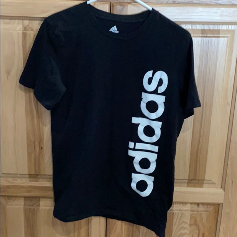 Men’s adidas tshirt